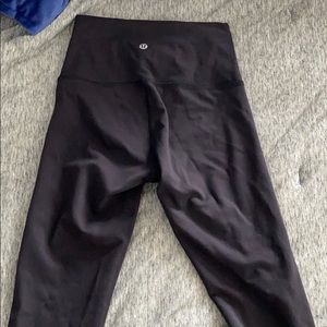 Black Lulu Cropped Leggings